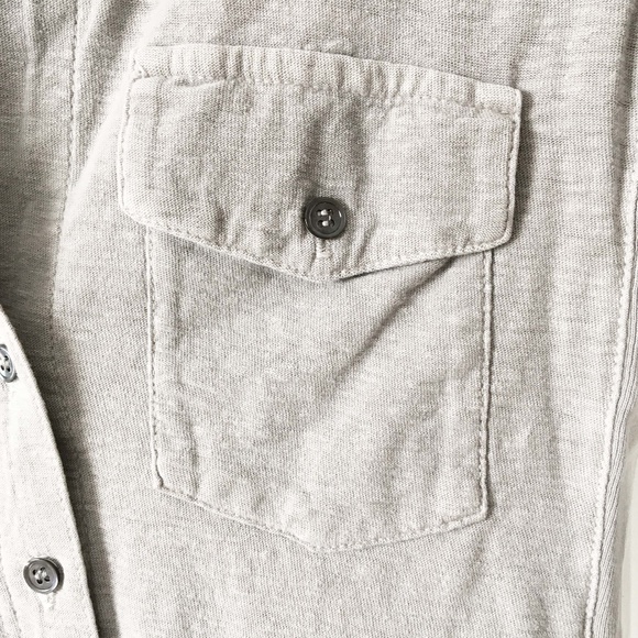 JAMES PERSE Gray 3/4 Sleeve Contrast Panel Shirt - Picture 6 of 12